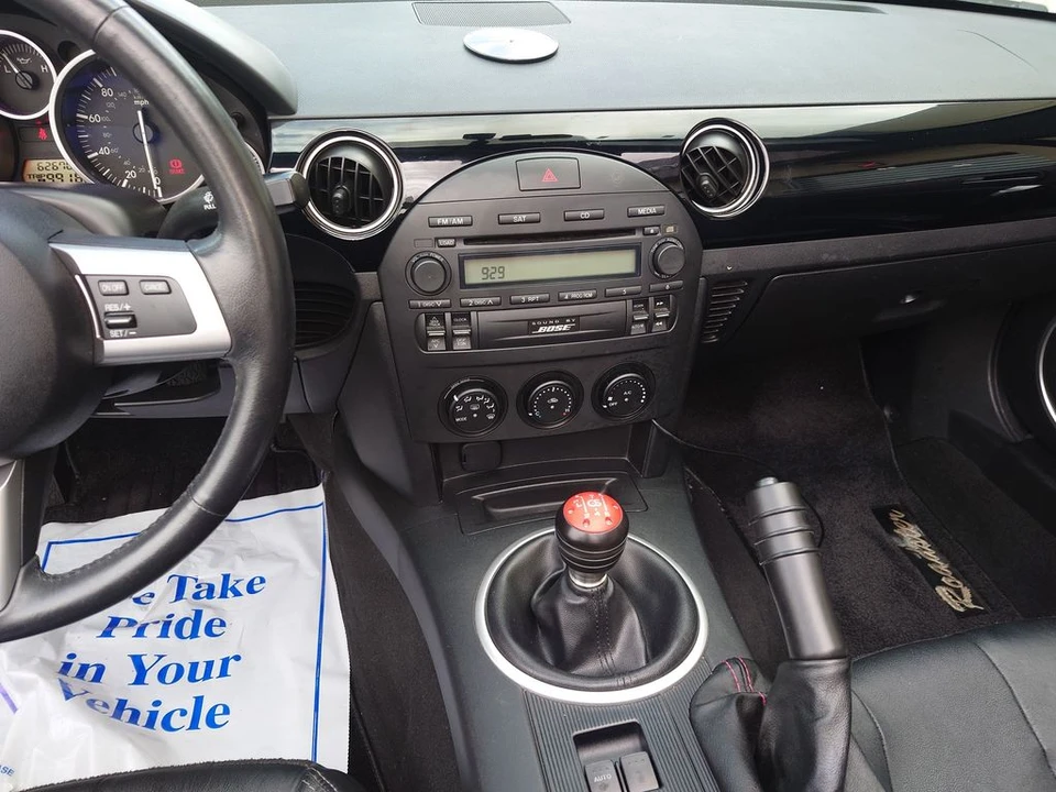 2006 Mazda NC MX-5 Miata - Image 18 of 27