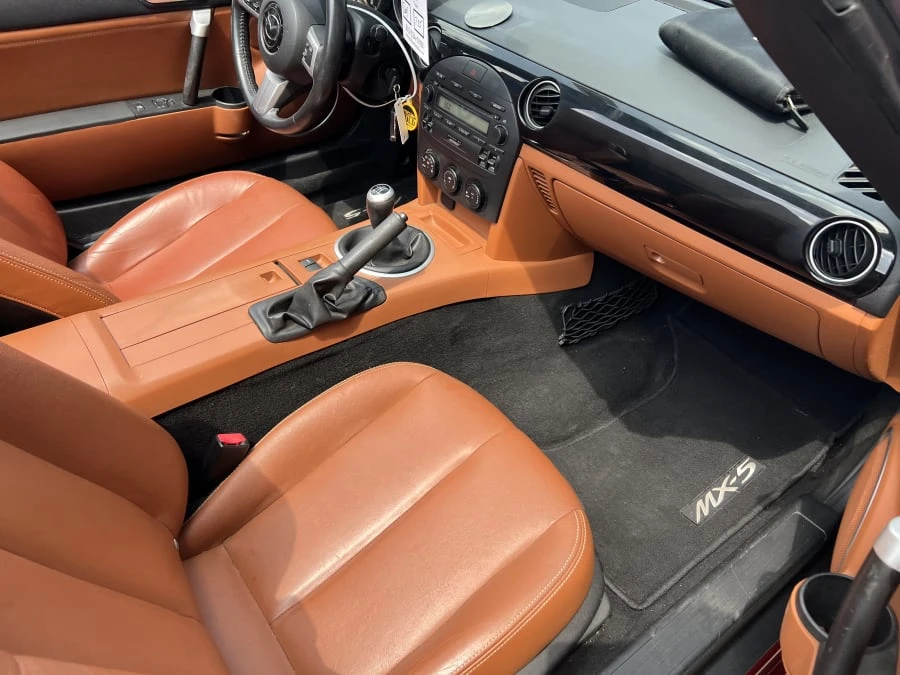 2006 Mazda NC MX-5 Miata - Image 5 of 8
