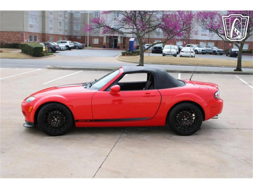 2006 Mazda NC MX-5 Miata - Image 24 of 31