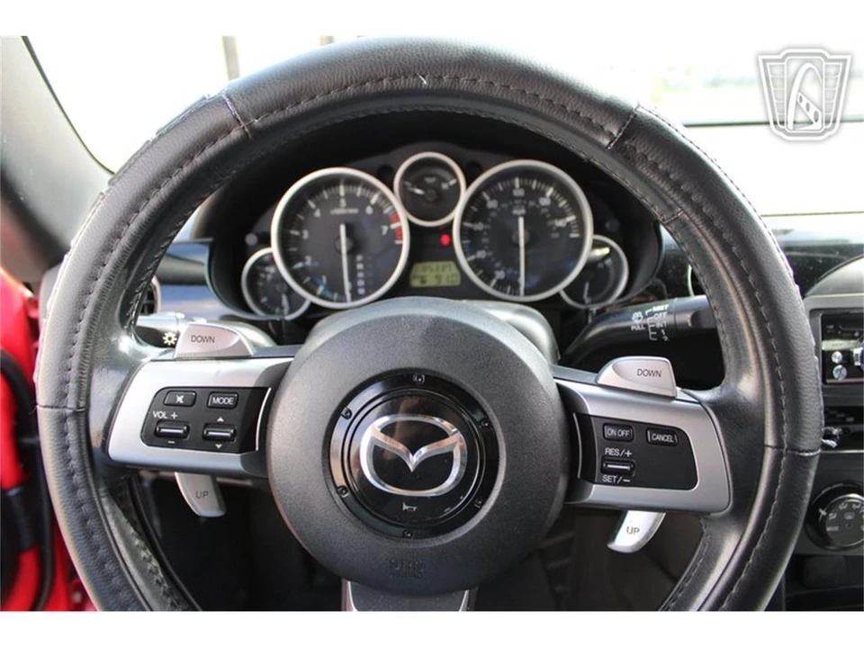 2006 Mazda NC MX-5 Miata - Image 11 of 31