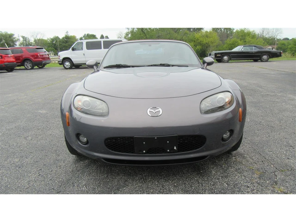 2006 Mazda NC MX-5 Miata - Image 4 of 31