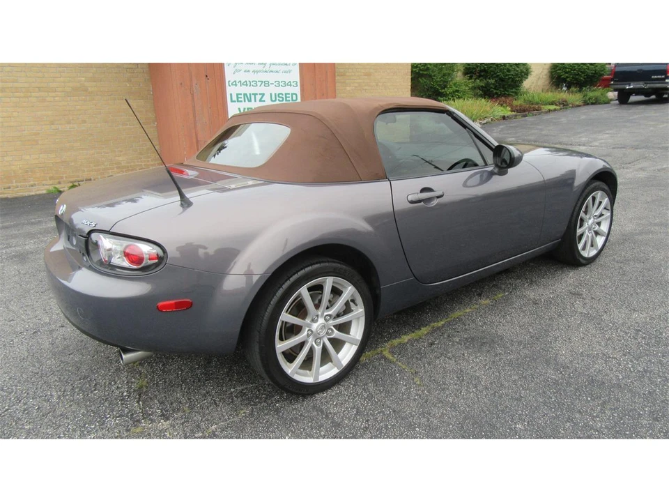 2006 Mazda NC MX-5 Miata - Image 13 of 31