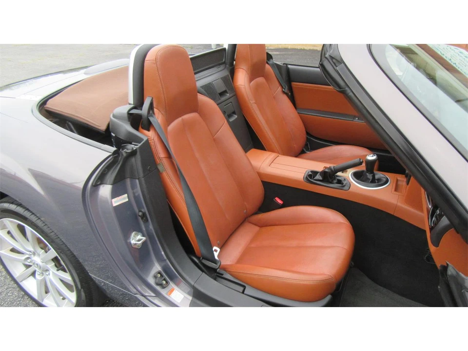 2006 Mazda NC MX-5 Miata - Image 21 of 31