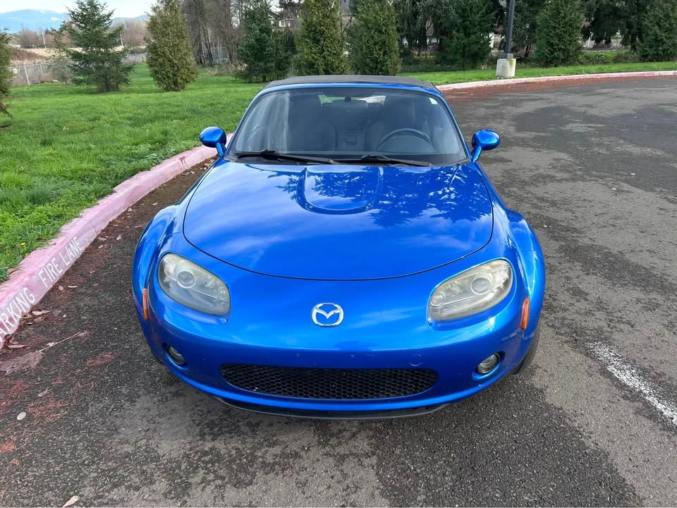 2006 Mazda NC MX-5 Miata - Image 2 of 10
