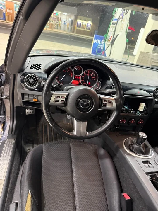 2006 Mazda NC MX-5 Miata - Image 3 of 9