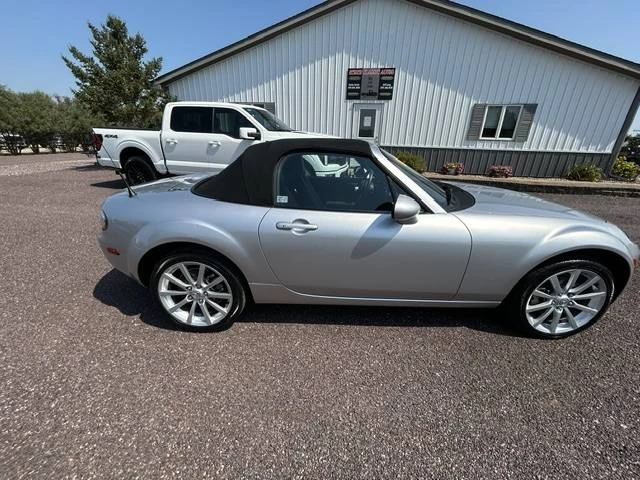 2006 Mazda NC MX-5 Miata - Image 18 of 20