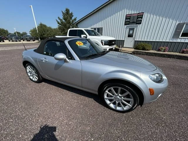 2006 Mazda NC MX-5 Miata - Image 16 of 20