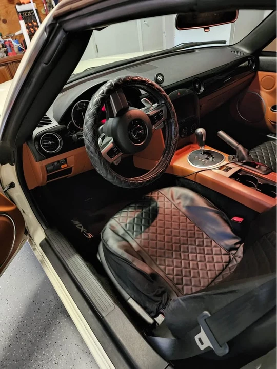 2006 Mazda NC MX-5 Miata - Image 2 of 2