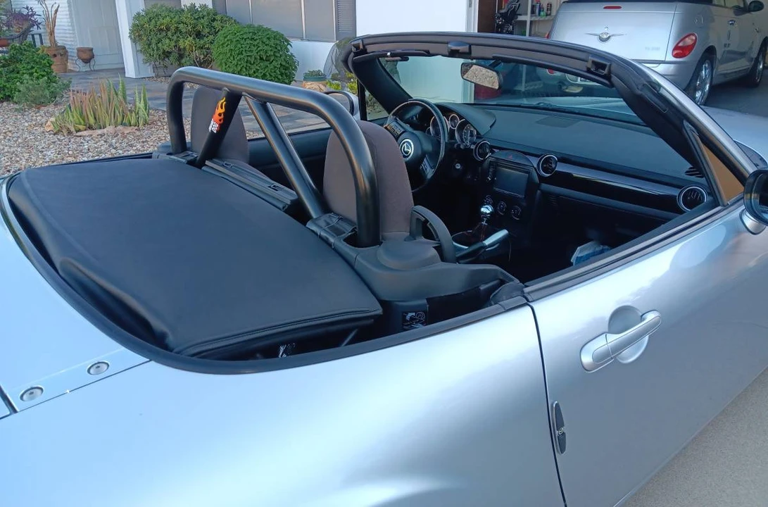 2006 Mazda NC MX-5 Miata - Image 5 of 13