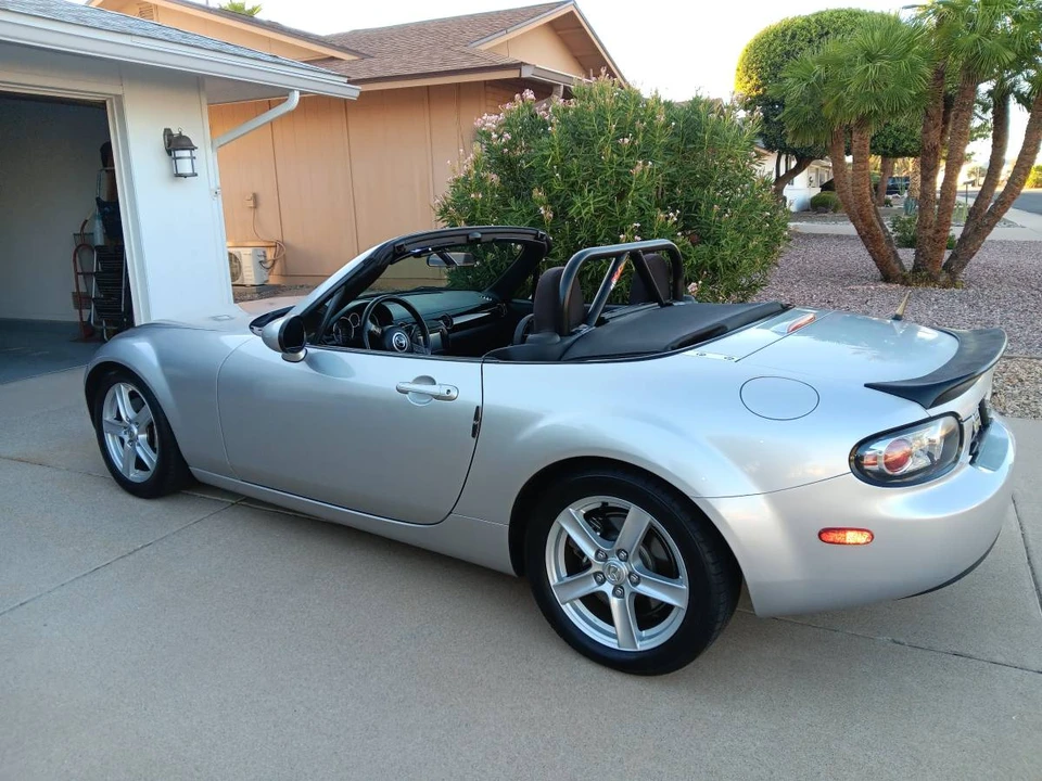 2006 Mazda NC MX-5 Miata - Image 13 of 13
