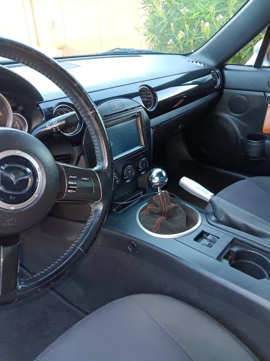 2006 Mazda NC MX-5 Miata - Image 12 of 13