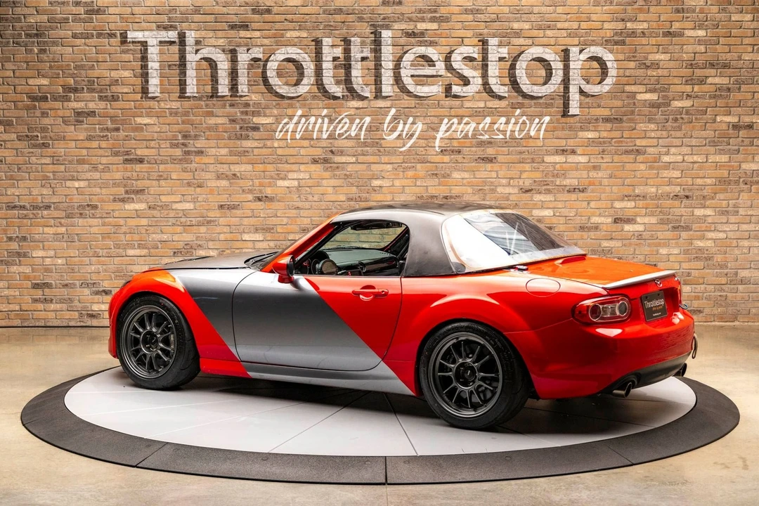 2006 Mazda NC MX-5 Miata - Image 10 of 24