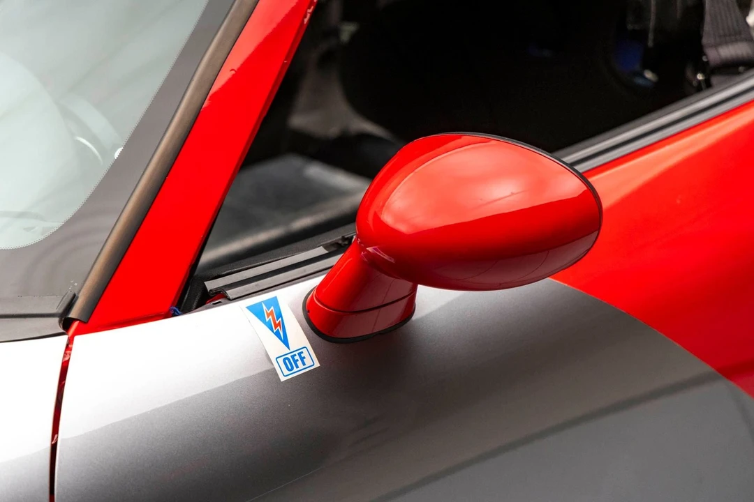 2006 Mazda NC MX-5 Miata - Image 16 of 24