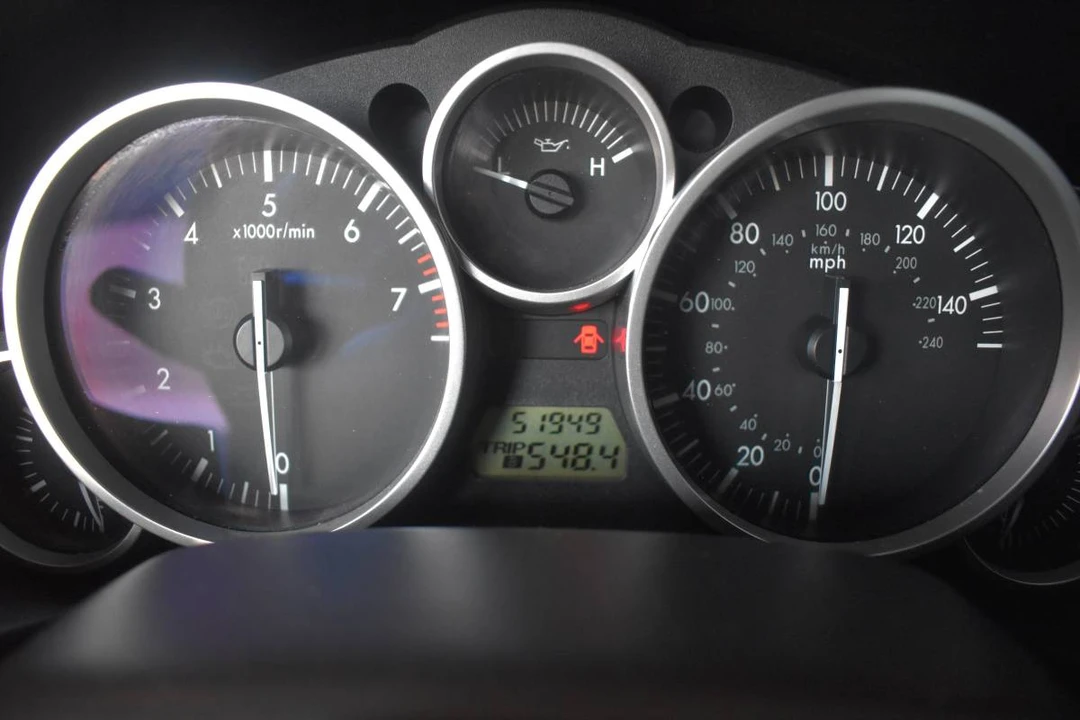 2006 Mazda NC MX-5 Miata - Image 14 of 23