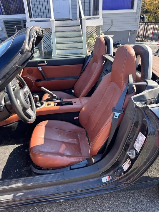 2006 Mazda NC MX-5 Miata - Image 9 of 10