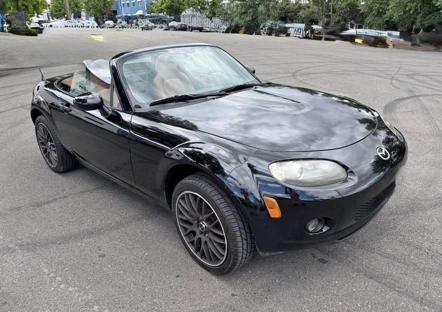 2006 Mazda NC MX-5 Miata - Image 6 of 8