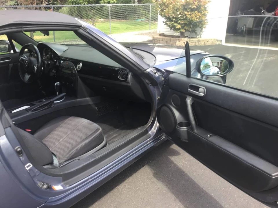 2006 Mazda NC MX-5 Miata - Image 6 of 7