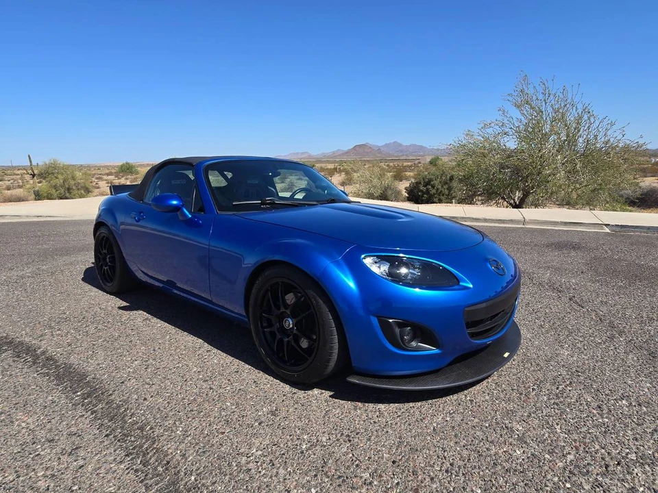 2006 Mazda NC MX-5 Miata - Image 5 of 12