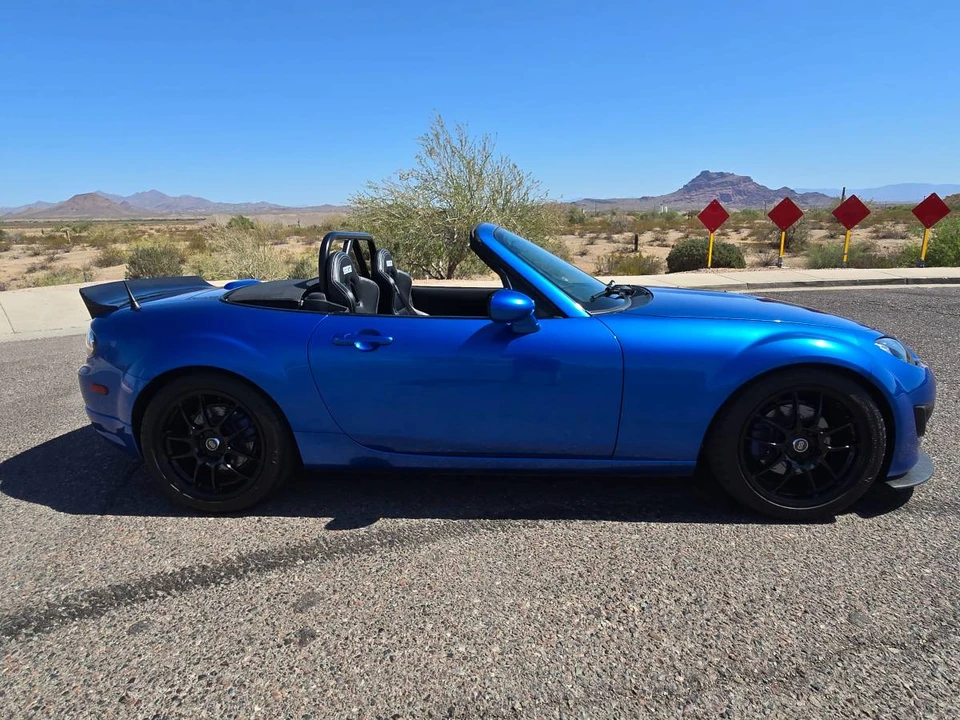 2006 Mazda NC MX-5 Miata - Image 3 of 12