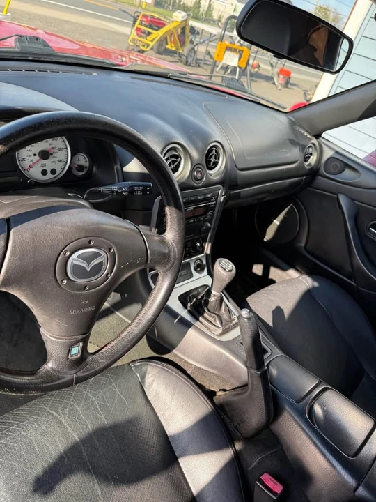 2006 Mazda NC MX-5 Miata - Image 10 of 13