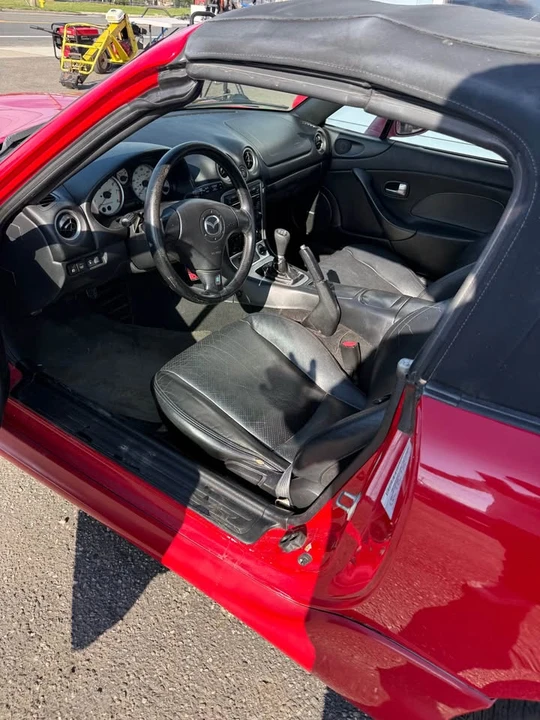 2006 Mazda NC MX-5 Miata - Image 13 of 13