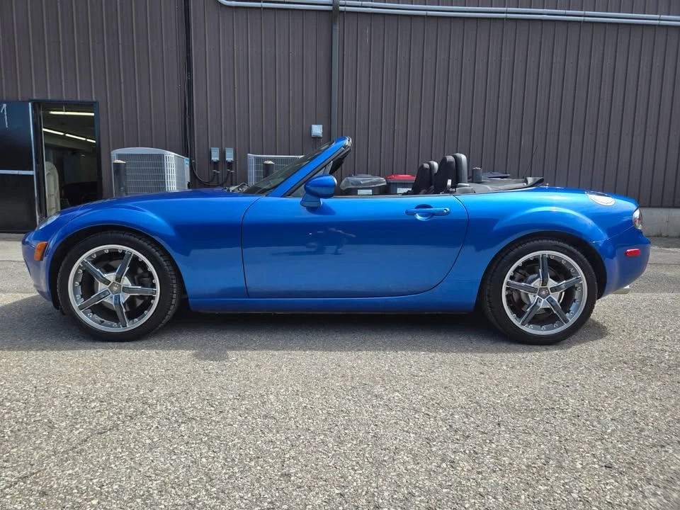 2006 Mazda NC MX-5 Miata - Image 4 of 20