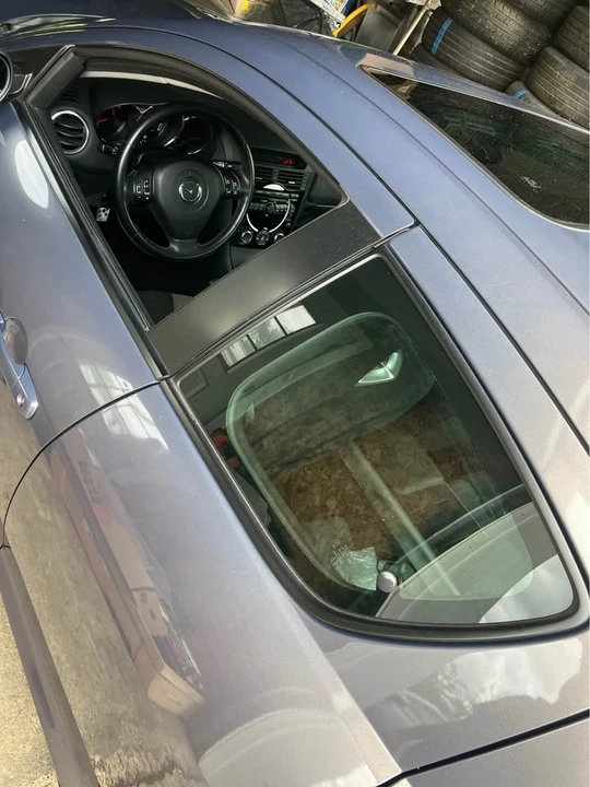 2006 Mazda RX-8 1st Gen - Image 16 of 20
