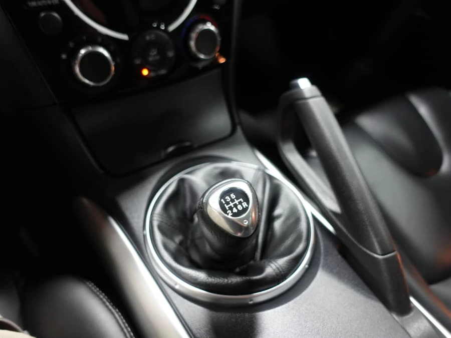 2006 Mazda RX-8 1st Gen - Image 9 of 10