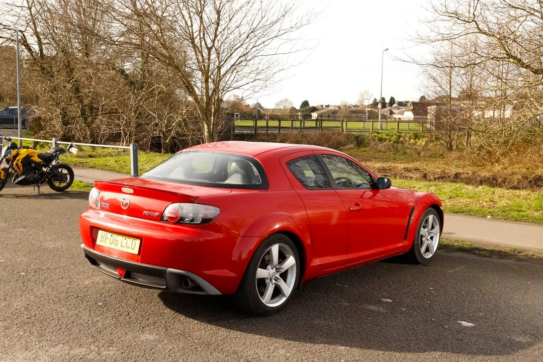 2006 Mazda RX-8 1st Gen - Image 25 of 31