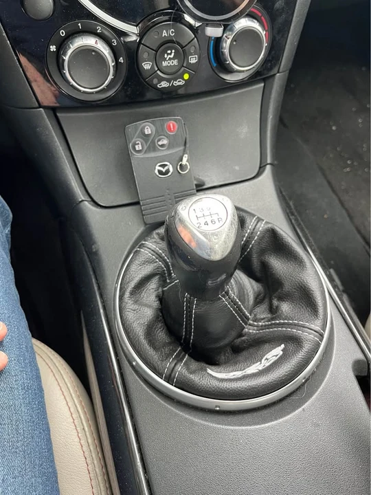 2006 Mazda RX-8 1st Gen - Image 7 of 11
