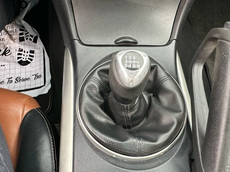 2006 Mazda RX-8 1st Gen - Image 16 of 19