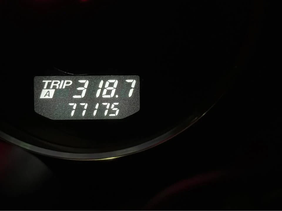 2006 Mazda RX-8 1st Gen - Image 5 of 5