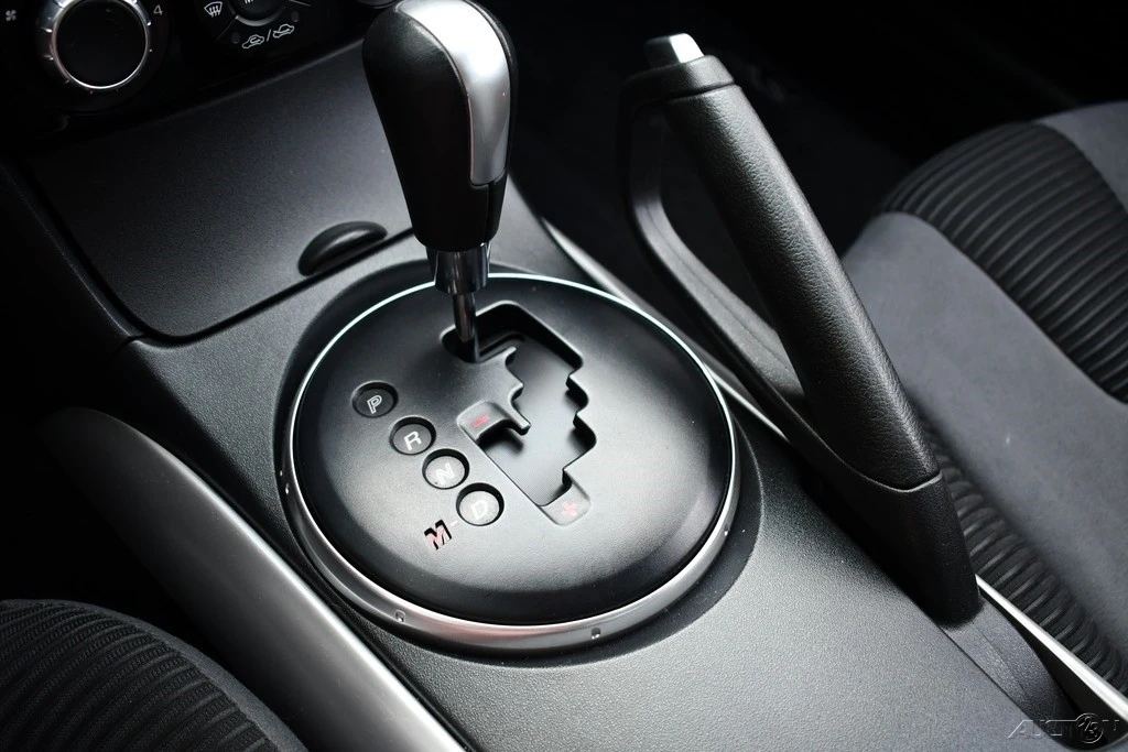 2006 Mazda RX-8 1st Gen - Image 14 of 21