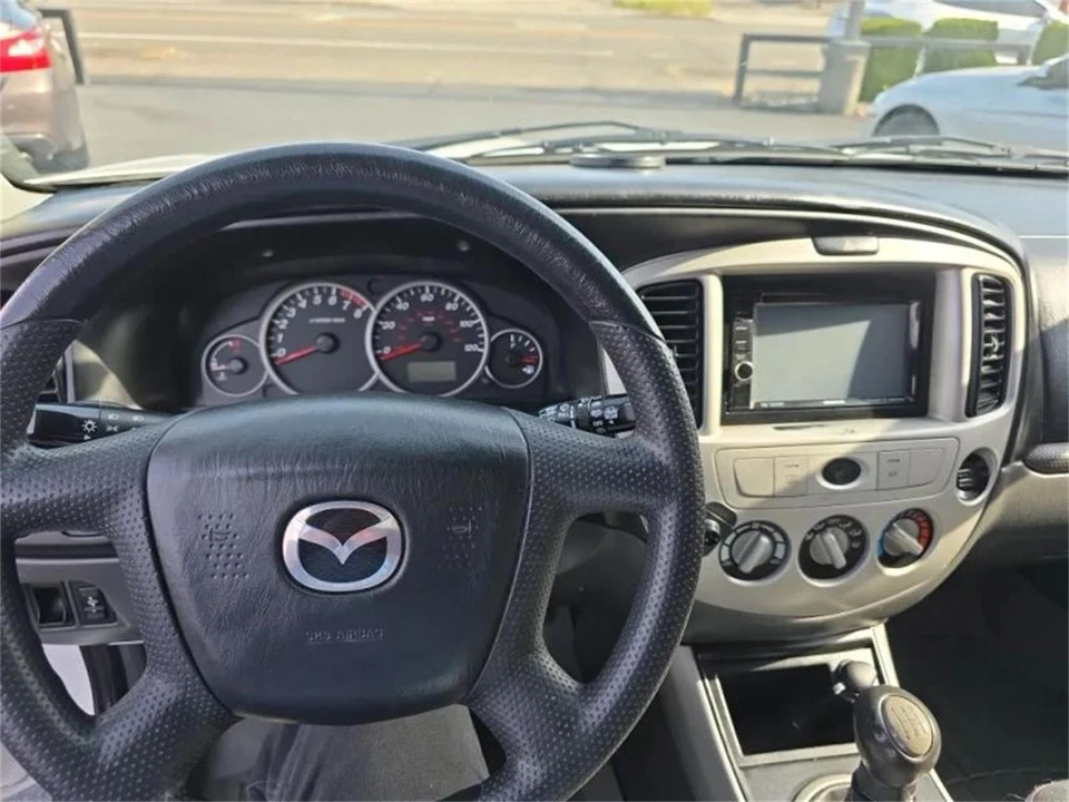 2006 Mazda - Image 9 of 15