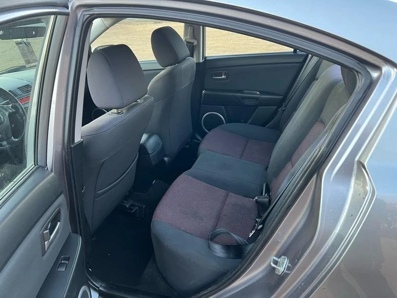 2006 Mazda Mazda 3 1st Gen - Image 15 of 18