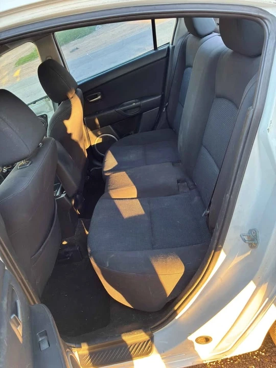 2006 Mazda Mazda 3 1st Gen - Image 10 of 10