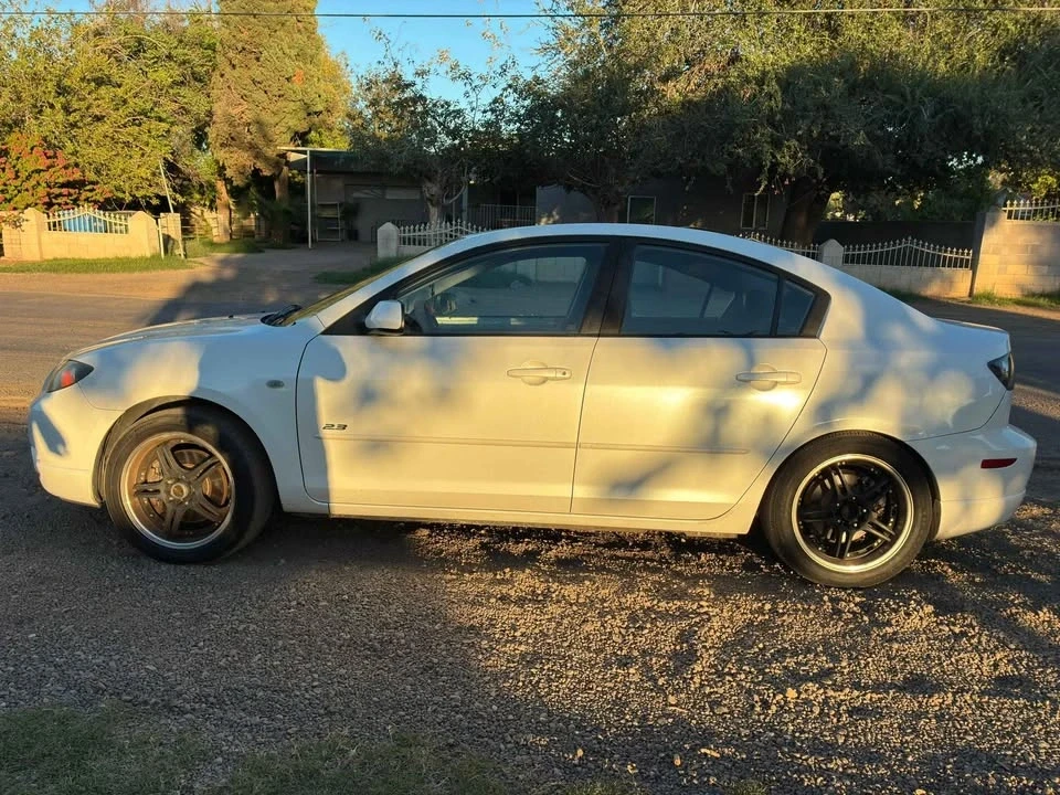 2006 Mazda Mazda 3 1st Gen - Image 6 of 10