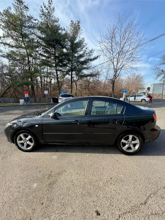 2006 Mazda Mazda 3 1st Gen - Image 8 of 11