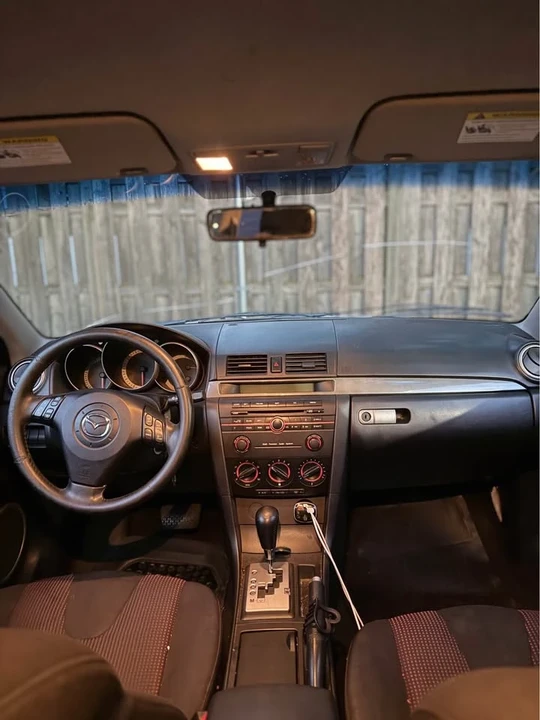 2006 Mazda Mazda 3 1st Gen - Image 9 of 9