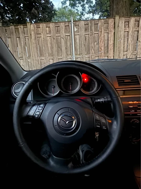 2006 Mazda Mazda 3 1st Gen - Image 8 of 9