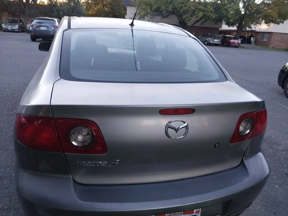 2006 Mazda Mazda 3 1st Gen - Image 5 of 5