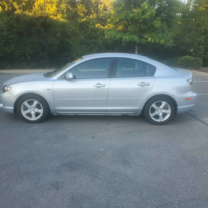 2006 Mazda Mazda 3 1st Gen - Image 2 of 7
