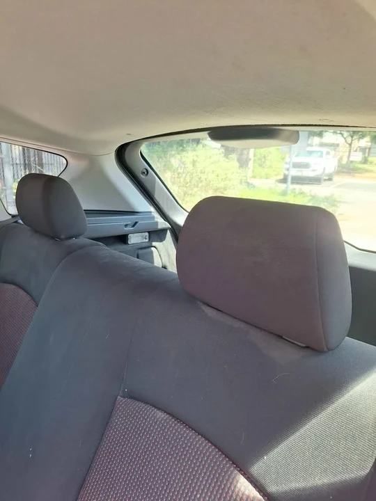2006 Mazda Mazda 3 1st Gen - Image 11 of 14