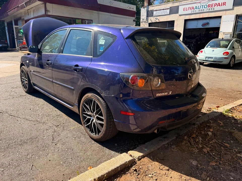 2006 Mazda Mazda 3 1st Gen - Image 3 of 7