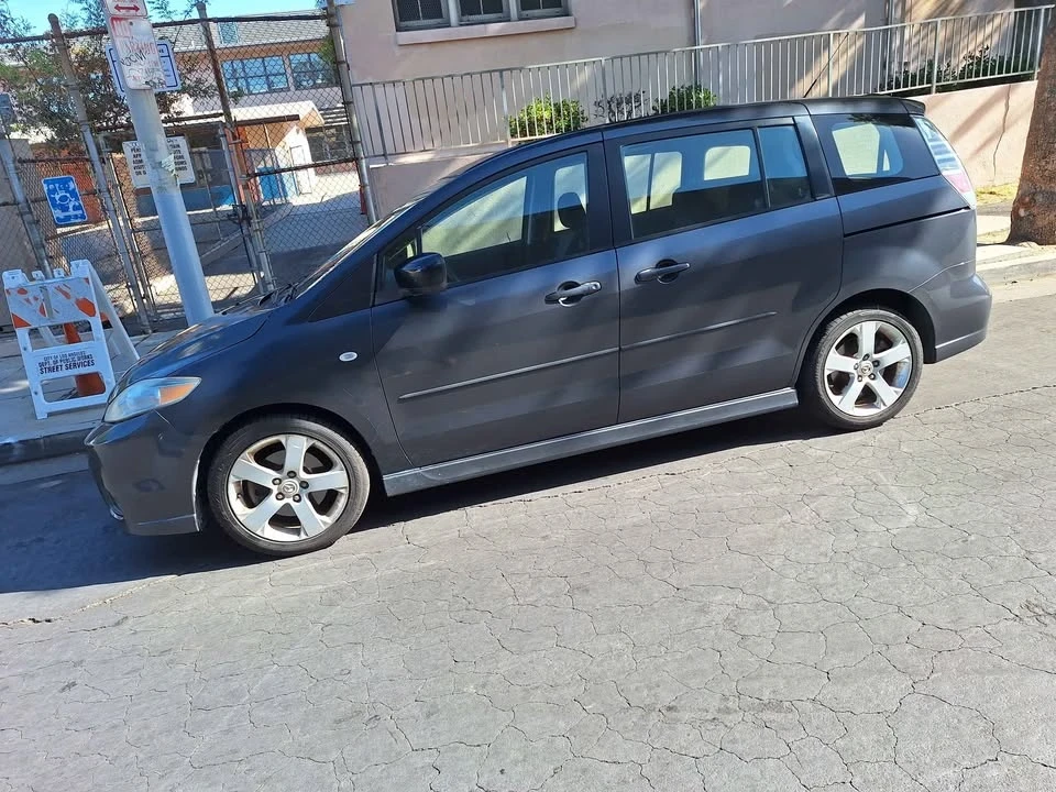 2006 Mazda Mazda 5 - Image 4 of 20