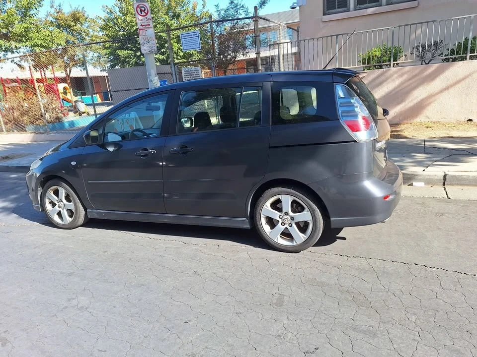 2006 Mazda Mazda 5 - Image 6 of 20