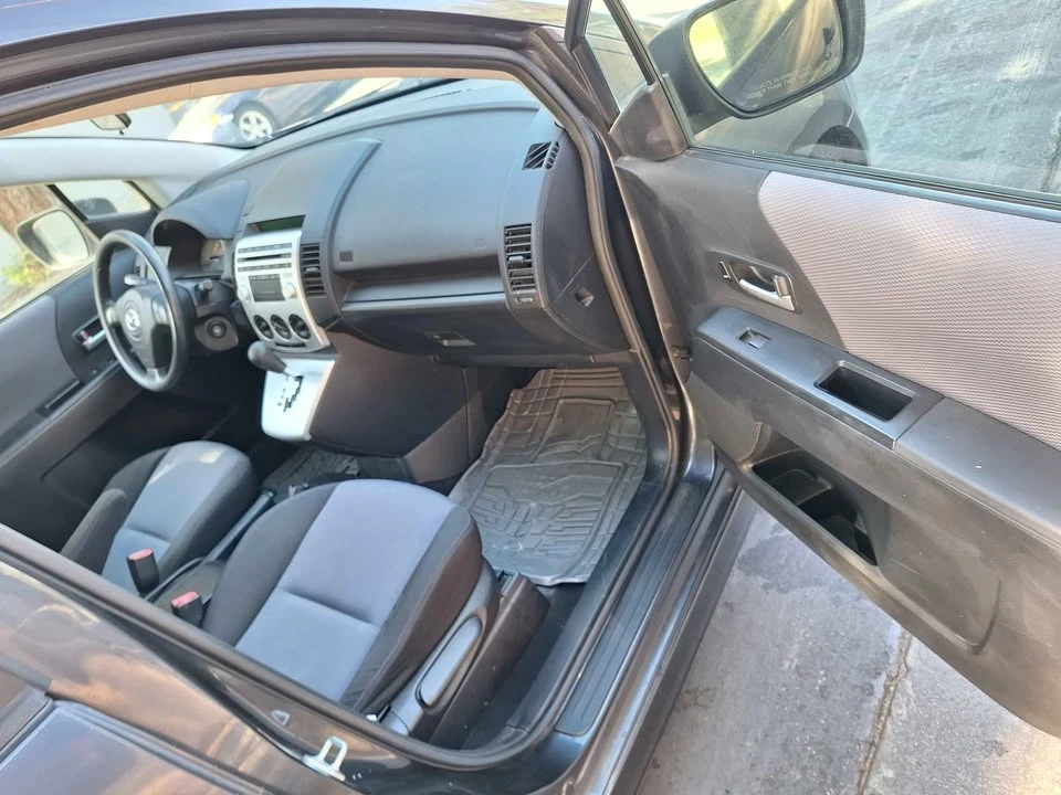 2006 Mazda Mazda 5 - Image 13 of 20