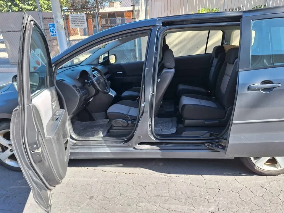 2006 Mazda Mazda 5 - Image 14 of 20