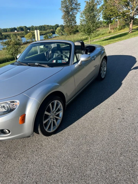 2006 Mazda NC MX-5 Miata - Image 3 of 8