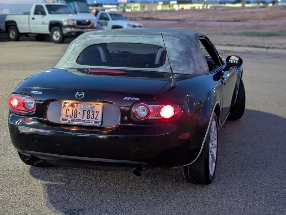 2006 Mazda NC MX-5 Miata - Image 3 of 15